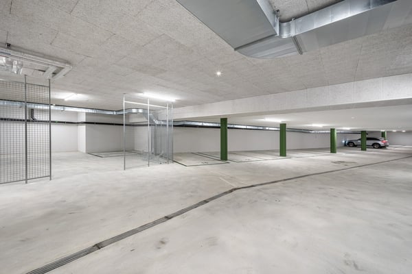 Einstellplätze und Motorradplätze in Zürich 8057 zu vermieten 4