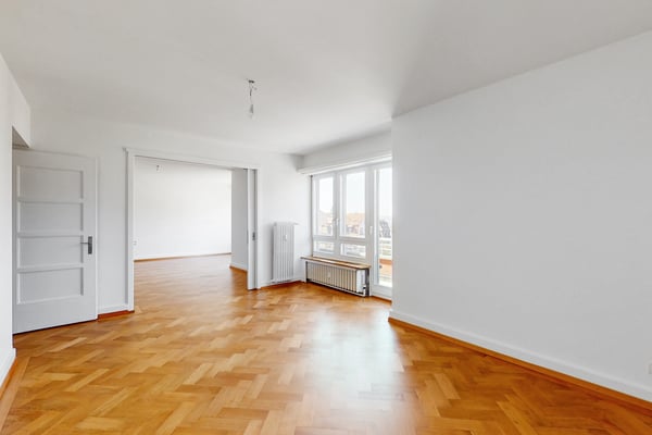 Grosszügige Wohnung an zentraler Lage 2