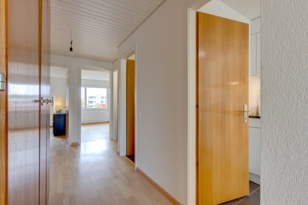 Ihr neuer Wohntraum mit grossem Balkon! 8
