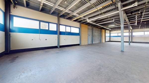 Grosszügige Lagerfläche (ca. 1030 m2) im 2. Obergeschoss 7