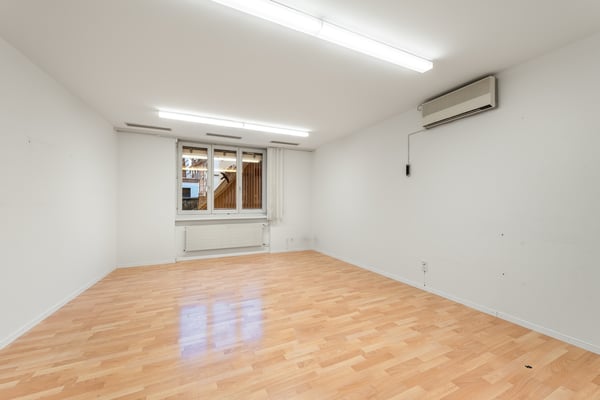 Ihre neue Gewerbemietfläche in der schönen Altstadt von Schaffhausen 13