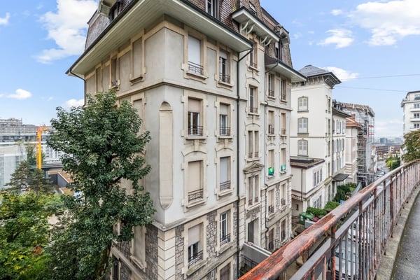 Appartement haussmannien dexception avec jardin au centre de Lausanne 19