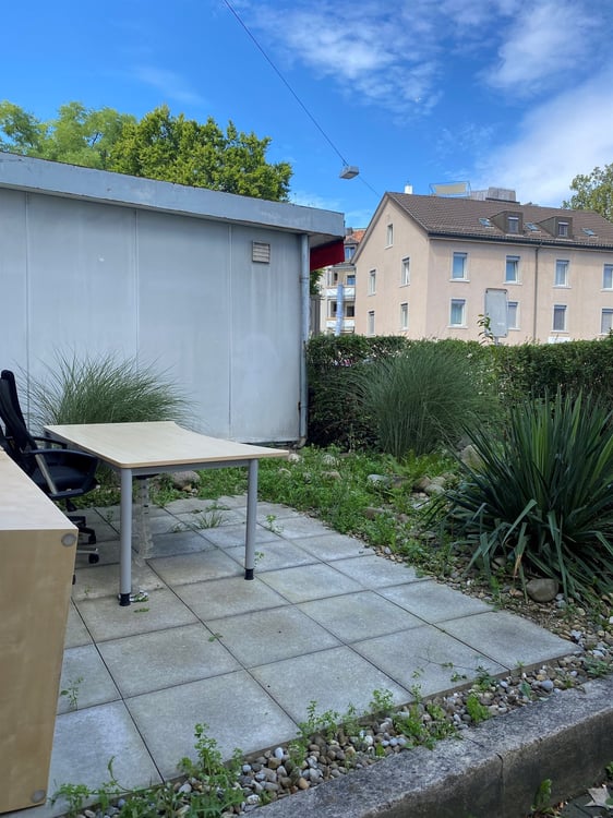 Zentrale, vielbelebte Lage für stilles Gewerbe 7