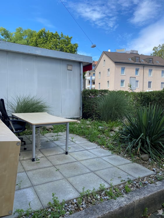 Zentrale, vielbelebte Lage für stilles Gewerbe 7