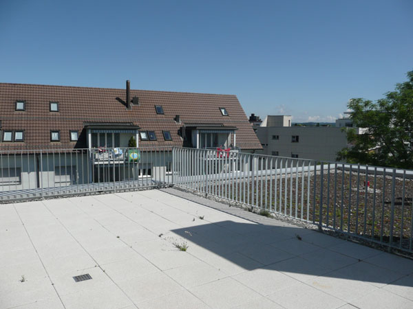 Attikawohnung mit grosser Terrasse! 2