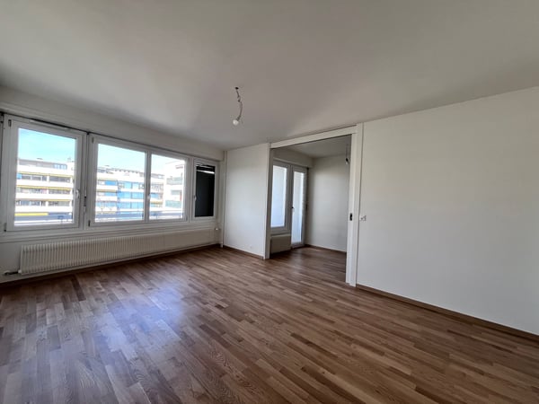 4,5 pièces entièrement rénové avec balcon 5