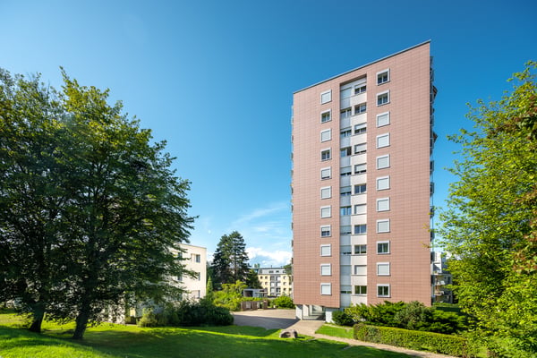 Geräumige Wohnung mit weitläufiger Aussicht! 1