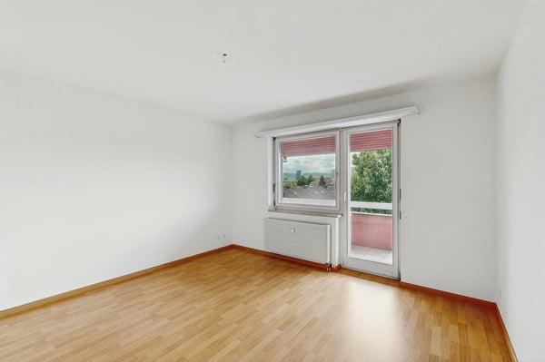 Grosszügige 4.5-Zimmerwohnung im Herzen von Birsfelden 6