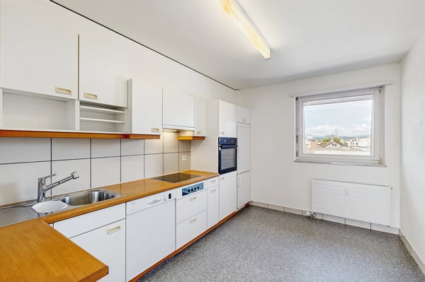 Grosszügige 4.5-Zimmerwohnung im Herzen von Birsfelden 2