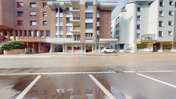 Nähe Bahnhof Oerlikon, zentrale Lage 1