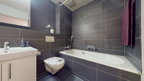 Wohnung mit Anschluss zum Garten in praktischer Lage 9