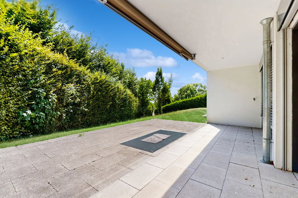 Bel appartement avec terrasse! 4