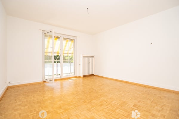 Helle Wohnung mit zwei Balkonen 3