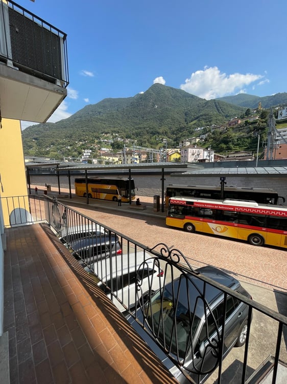 IL TUO LOCALE COMMERCIALE IN PIENO CENTRO A BELLINZONA 9