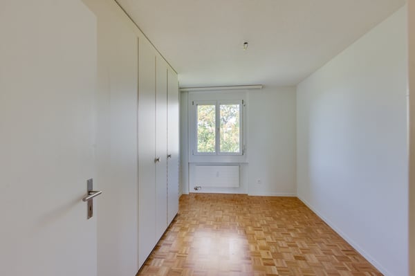 Dürfen wir vorstellen, Ihr neues Zuhause mit Weitsicht und Cheminée 6