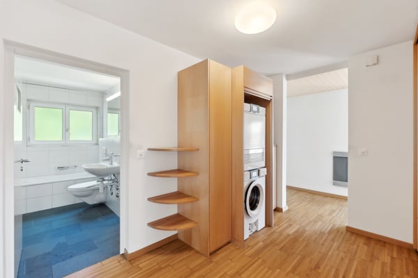 Attraktive Attikawohnung mit grosser Dachterrasse 2