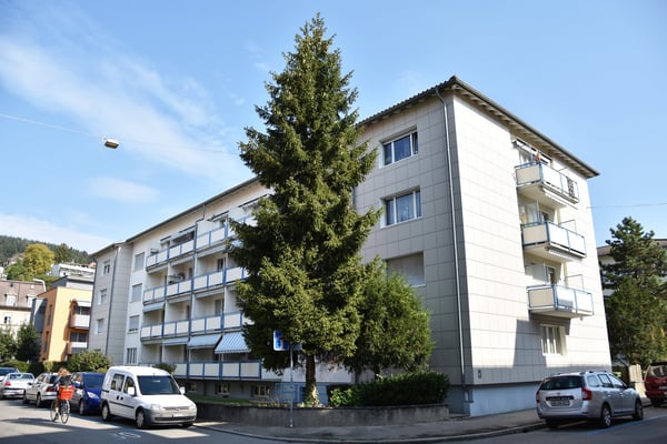 Einstellplätze an der Feldeckstrasse zu vermieten! 1