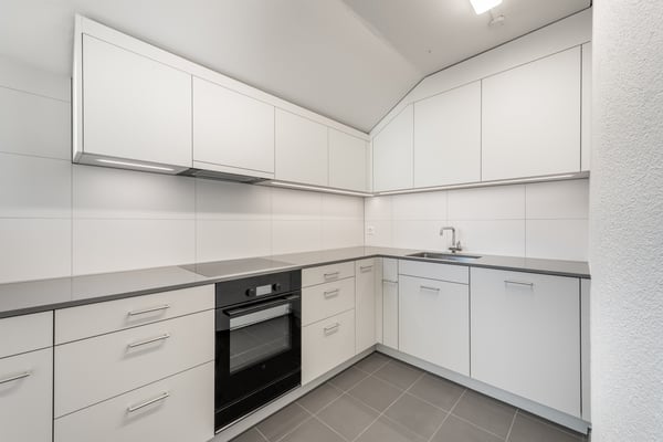 Platz für die ganze Familie frisch sanierte 6.5 Zimmer-Dachwohnung 5