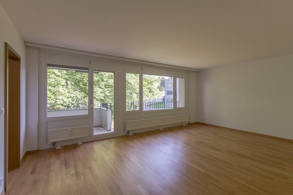 Grosszügige 2.5-Zimmerwohnung! 5
