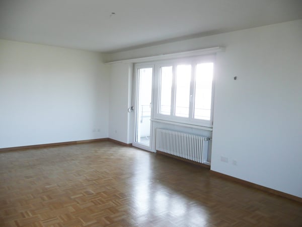 Zentrale Wohnung mit Sicht ins Grüne - Mieten ohne Kaution! 2