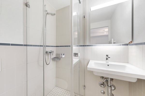 Moderne Wohnung für Singles im Kreis 4 6