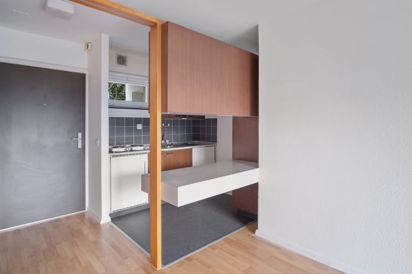 Zentrale Singlewohnung 6