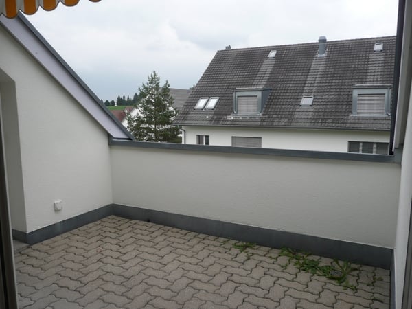 Familienfreundliche und ländliche Überbauung im Grünen 9