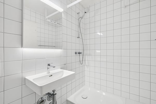 MIETEN OHNE KAUTION - Modern sanierte Wohnung mit heller Atmosphäre 6