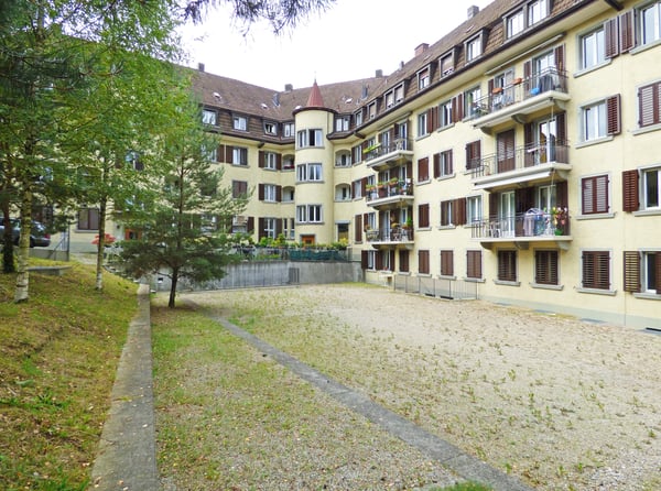 Schöne Wohnung im Zentrum von Wollishofen 2