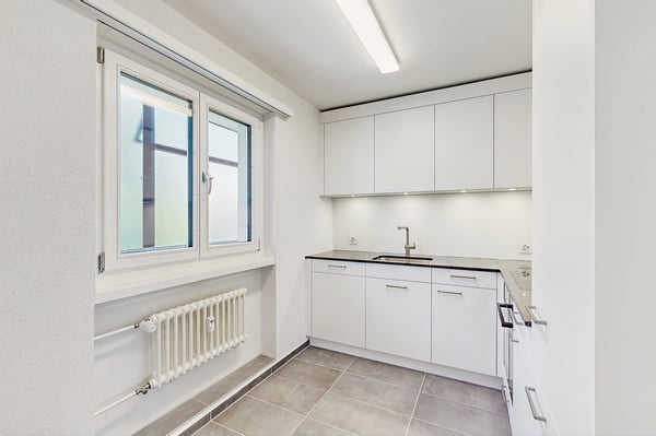 frisch sanierte 2 Zimmer-Wohnung in Steinhausen zu vermieten 2