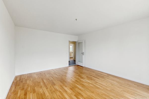 Frisch sanierte 4 Zimmer-Wohnung an begehrter Lage 8