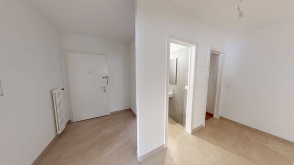 Completamente rinnovato a due passi dal centro e dal Lago Maggiore 5