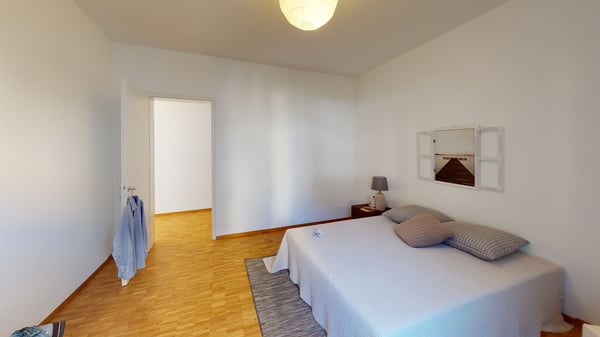 Ultimo piano con vista aperta in zona tranquilla e soleggiata 5