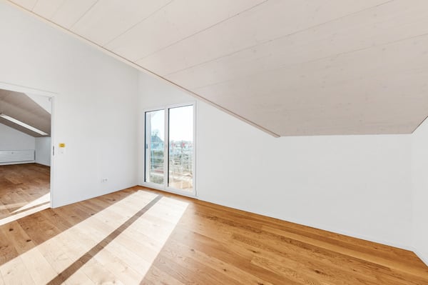 Einzigartige Dachwohnung im idyllischen Feldbrunnen 8