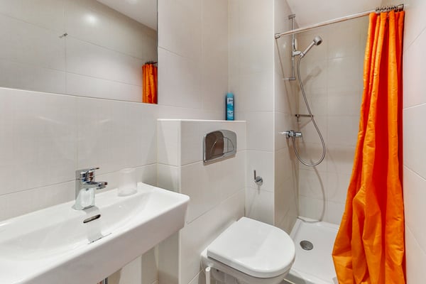 Un studio meublé - Bon TL CHF 300.00 offert ! 6