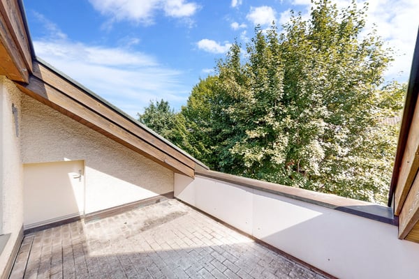 Lichtdurchflutete Dachwohnung mit zwei Terrassen! - Befristet bis 30.06.2027! 8