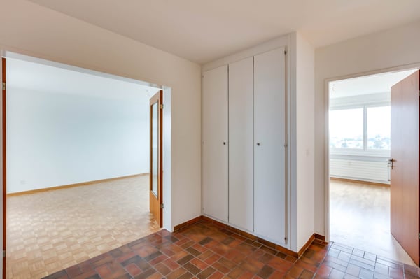 Grosszügige, lichtdurchflutete Wohnung an zentraler Lage 3