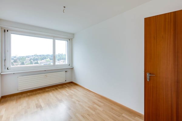 Grosszügige, lichtdurchflutete Wohnung an zentraler Lage 4
