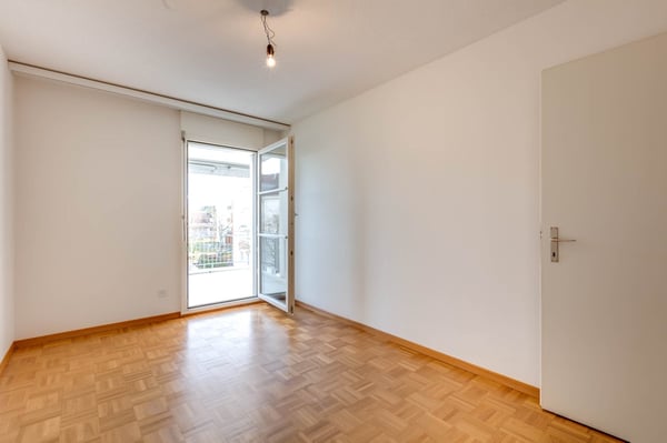 Frisch gestrichene Wohnung? Hier sind Sie an der richtigen Adresse! 9