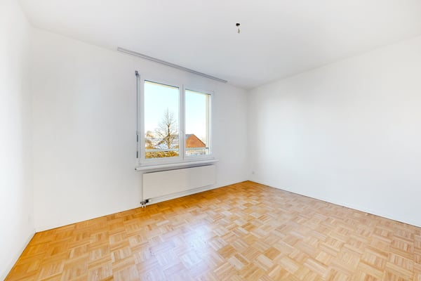 Dachwohnung mit Terrasse in schöner Überbauung im Grünen 2