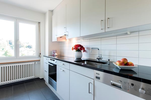 Helle Stadtwohnung an zentraler Lage - Mieten ohne Kaution! 2