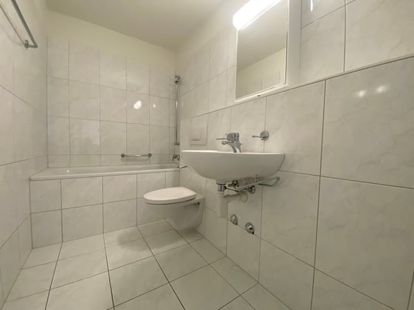 Schöne und stadtnahe Wohnung 4