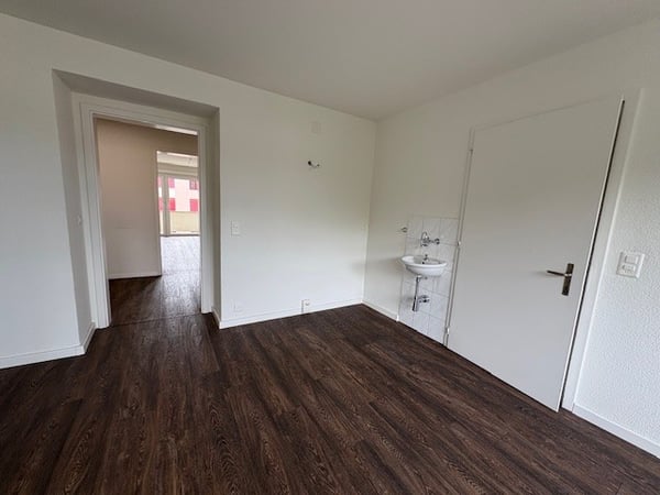 Büro- Praxisfläche - Atelierefläche direkt am Bahnhof! 7