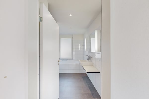 Modern ausgestattete Familienwohnung mit grossem Balkon 5