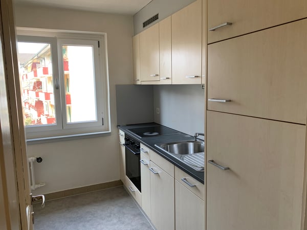 Wohnung im ruhigen Wohnquatier mit eigenem Gartensitzplatz! 2