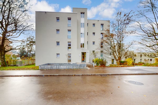 Moderne Wohnung mit Südbalkon 2