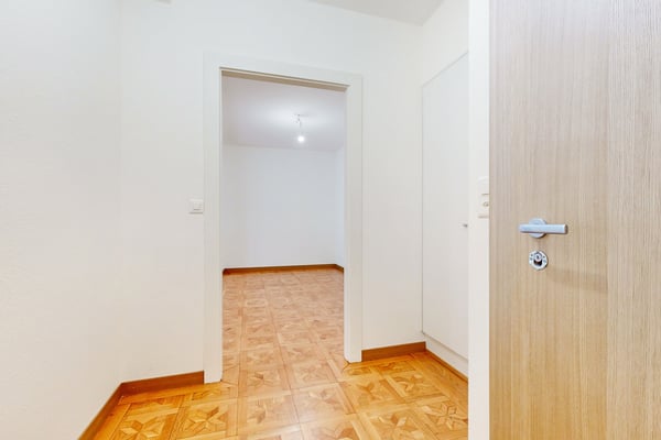 Bel appartement de 2 pièces rénové avec une localisation parfaite! 10