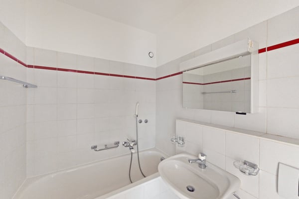 Casa Tamaro - ampi spazi e vista lago in posizione privilegiata 9