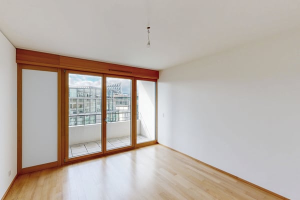 Spacieux appartement de 6.5 pièces au 8ème étage 13