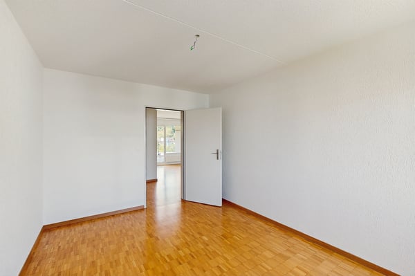 Sommer-Special: Jetzt einziehen und CHF 1'000. Umzugsgutschein sichern! 11
